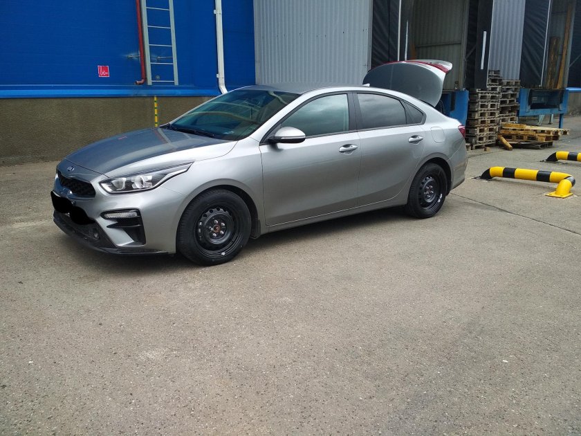 Kia Cerato 2019 серый