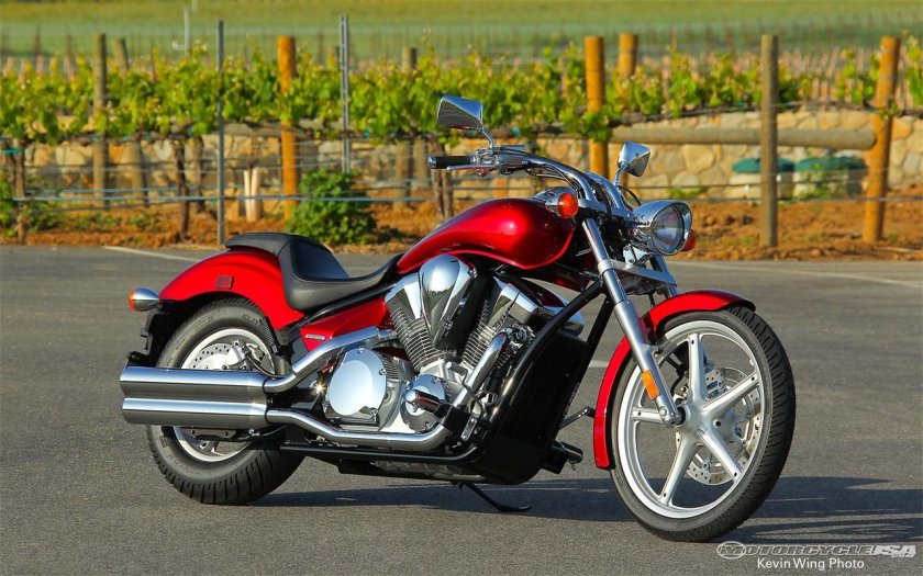 Honda vt1300cs Sabre