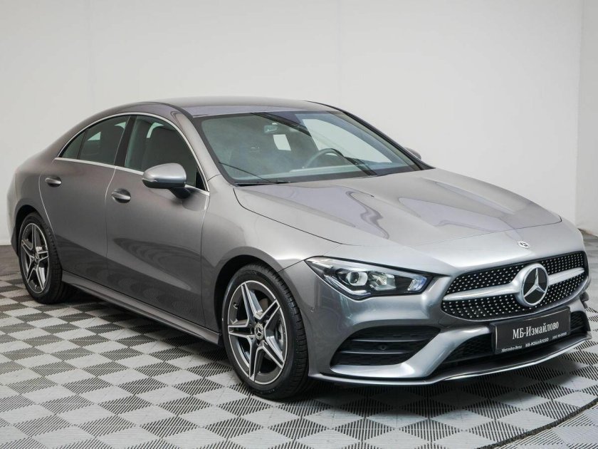 Мерседес Бенц CLA 200 2020