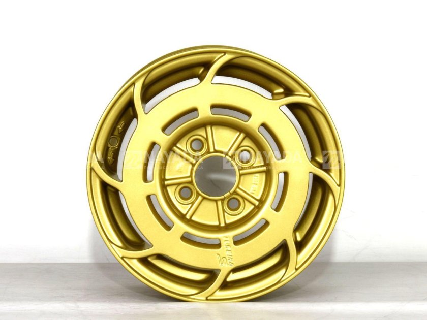 Диски бронзового цвета