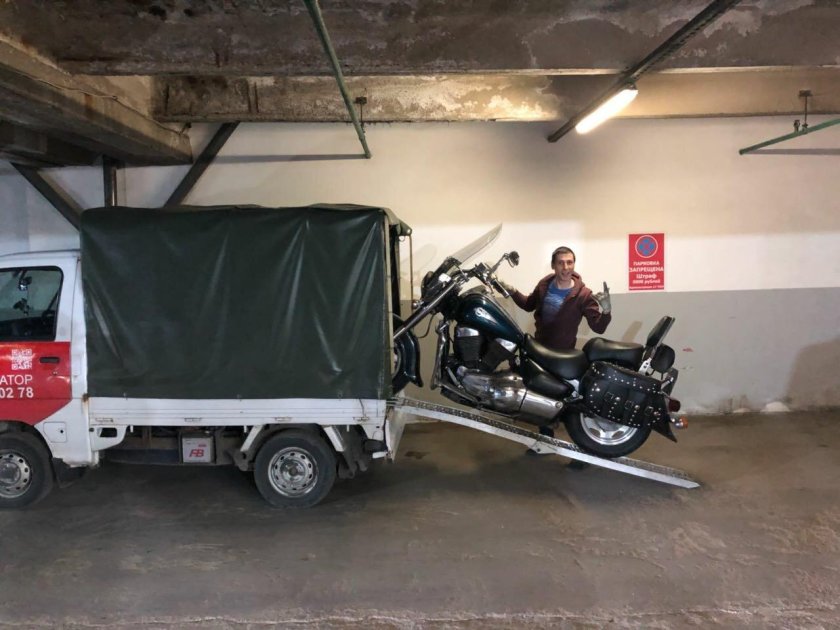 Фургон мотоэвакуатор