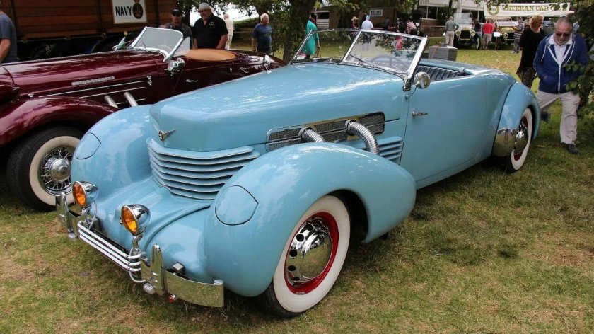 Cord 812 Cabriolet 1937 года