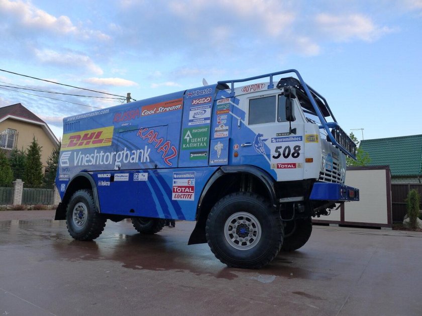 КАМАЗ 4911 шасси