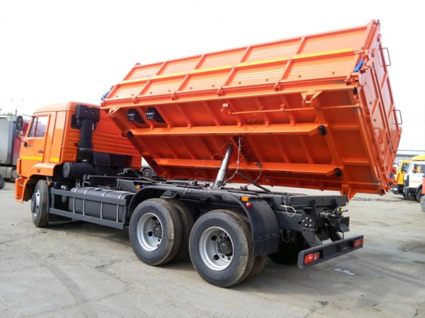 Самосвал КАМАЗ 45143-776012-50