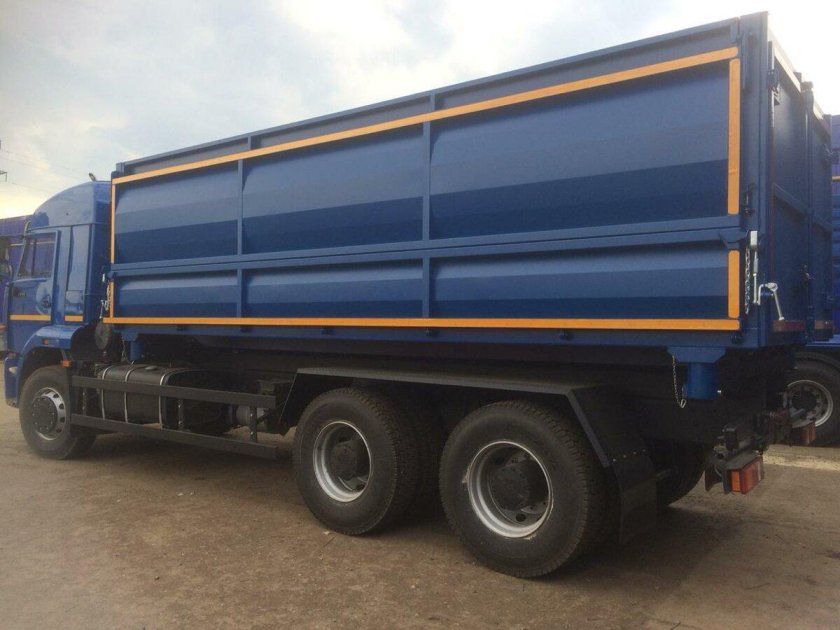 КАМАЗ 6520 сельхозник с трехсторонней разгрузкой