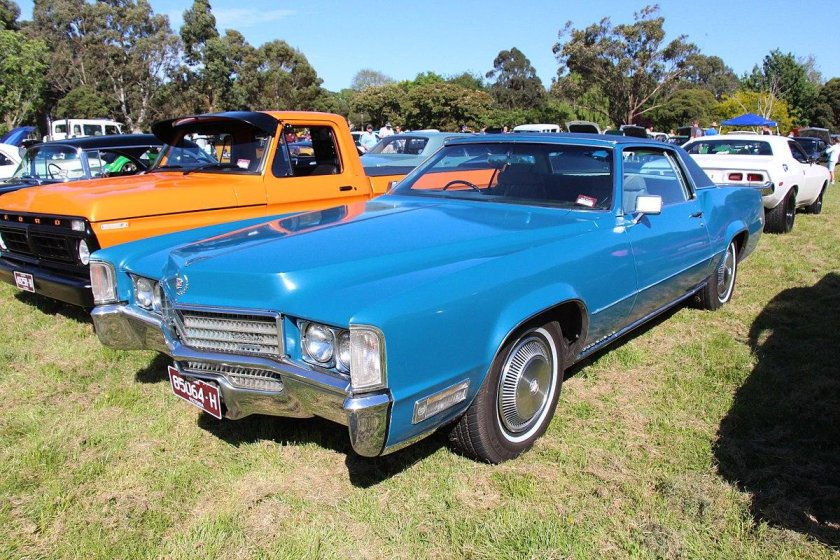 Cadillac Eldorado 2