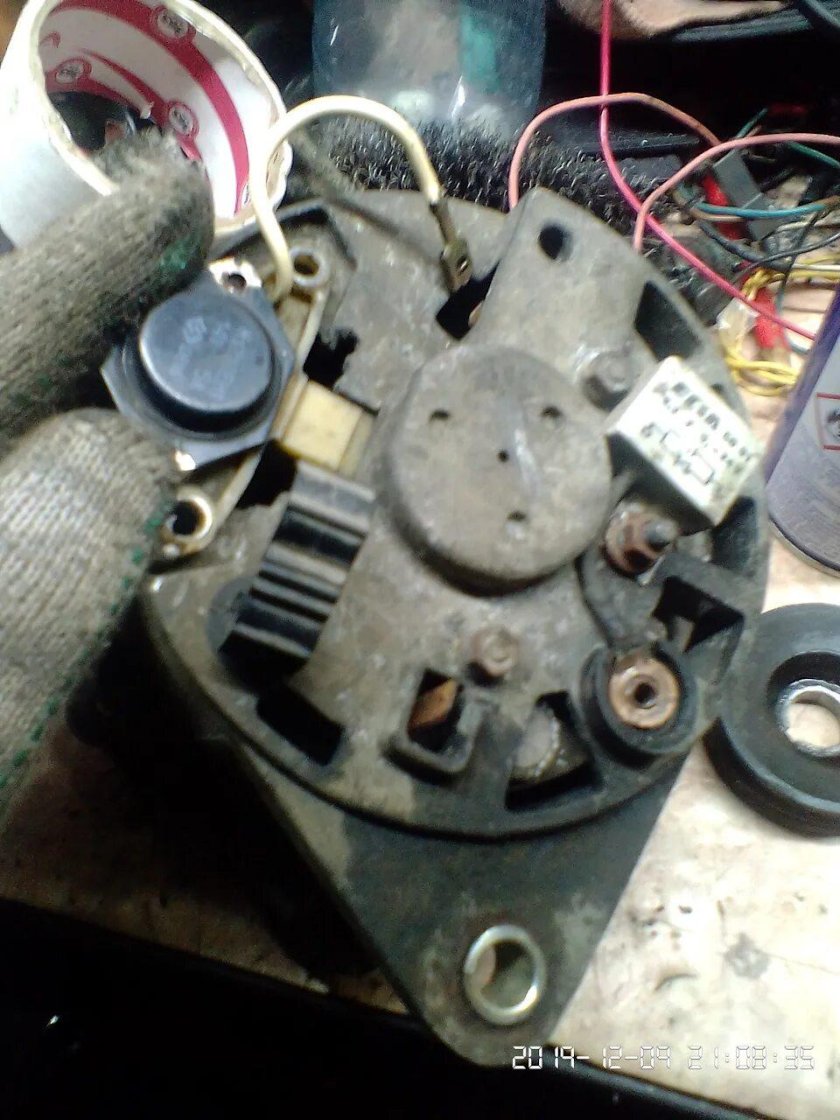 Skoda Felicia 1.3 Генератор