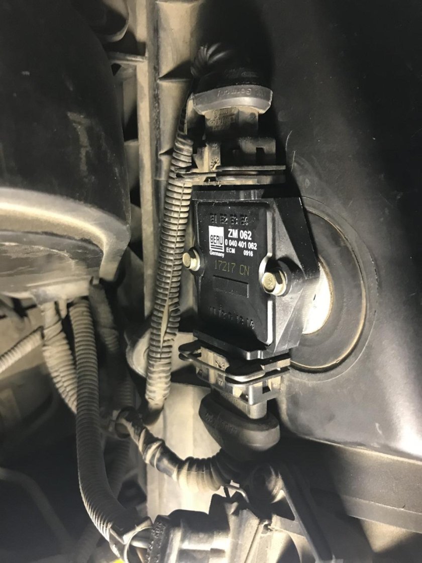 Коммутатор Шкода Октавия 1.6