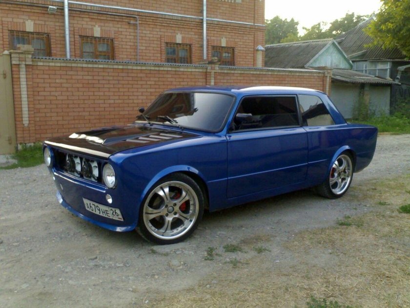 ВАЗ 2107 купе