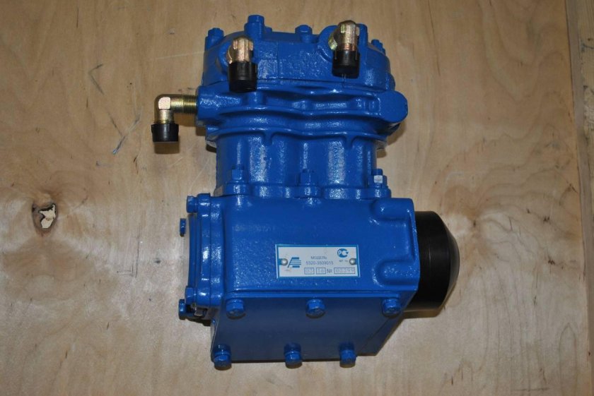 Компрессор КАМАЗ 3509015