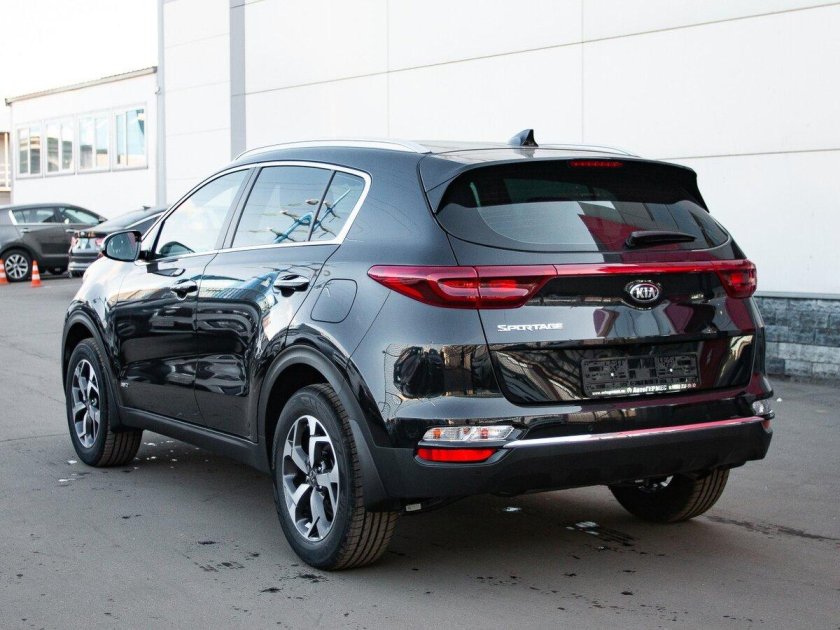 Kia Sportage 2019 черный