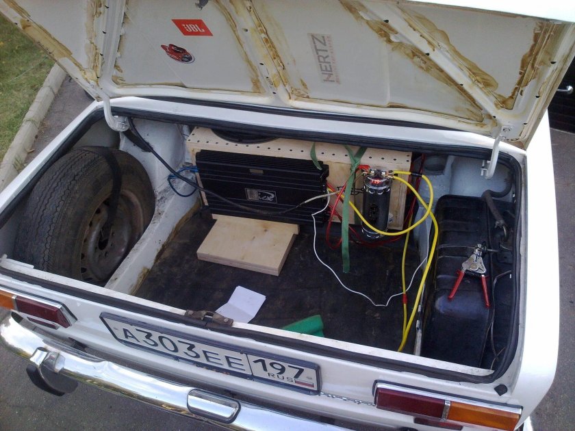 ВАЗ 2101 автозвук