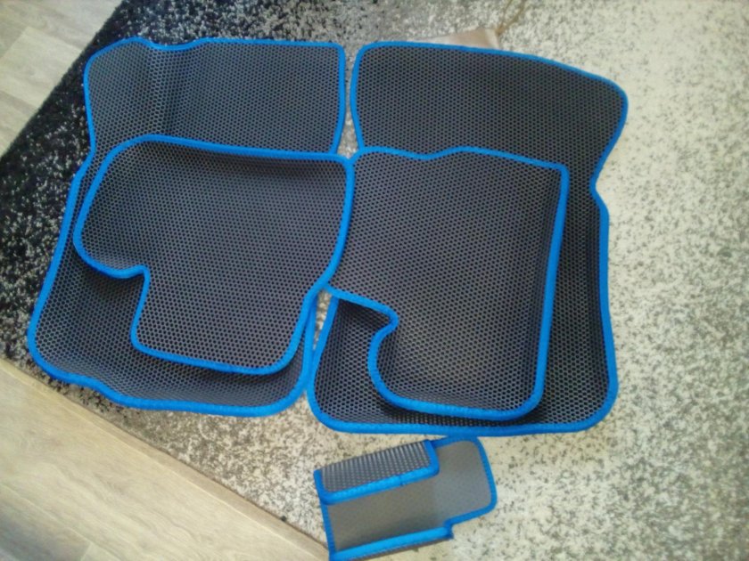 Коврики в салон ВАЗ 2114