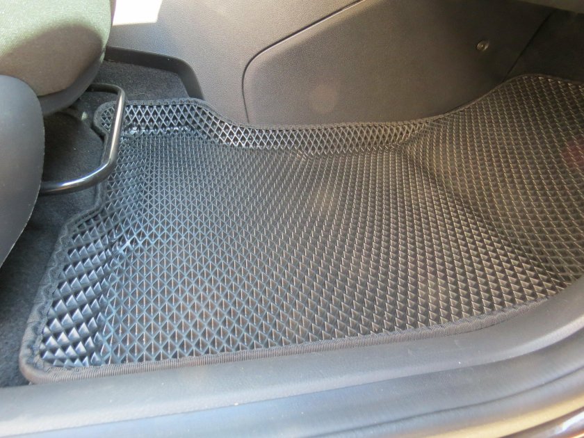 ЭВА коврики Лада Веста