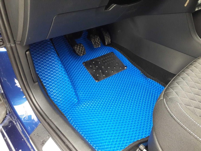 Ева коврики Шкода Рапид