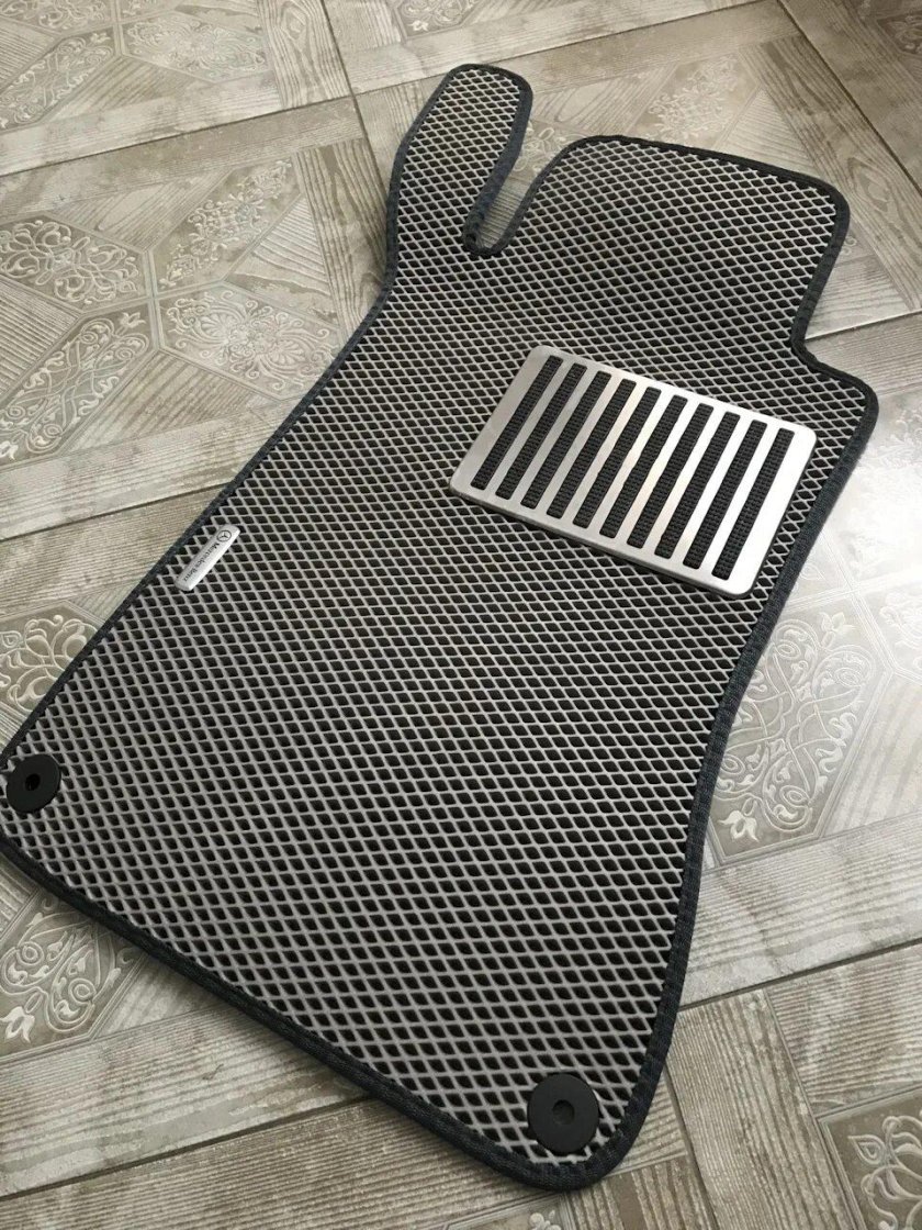 С180 коврики Мерседес