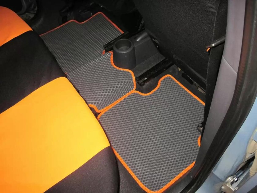 Ева коврики Митсубиси Кольт