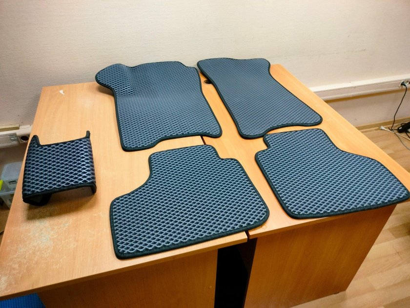 Коврики Нива