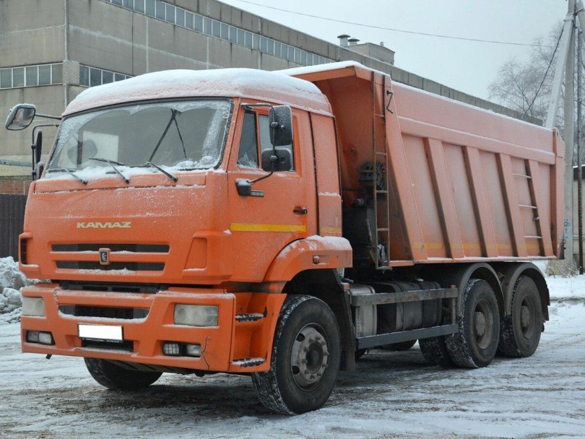 Грузовик КАМАЗ