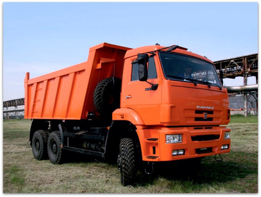 КАМАЗ 6522 самосвал