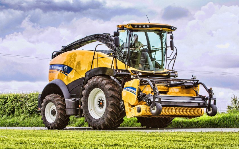 New Holland fr 500