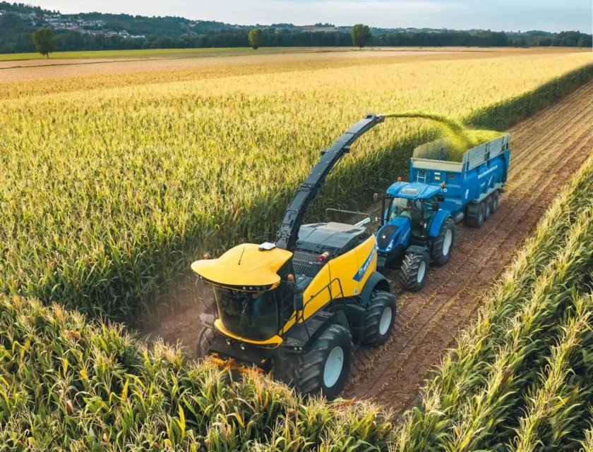Комбайн New Holland