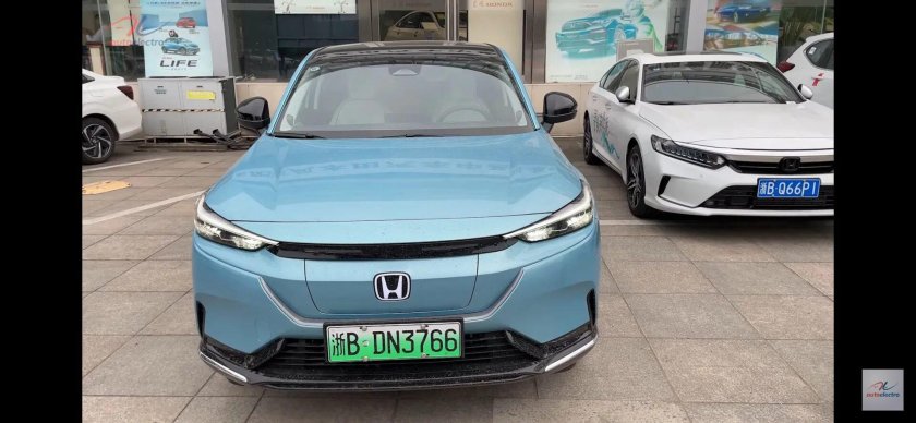 Хонда m-NV 2021