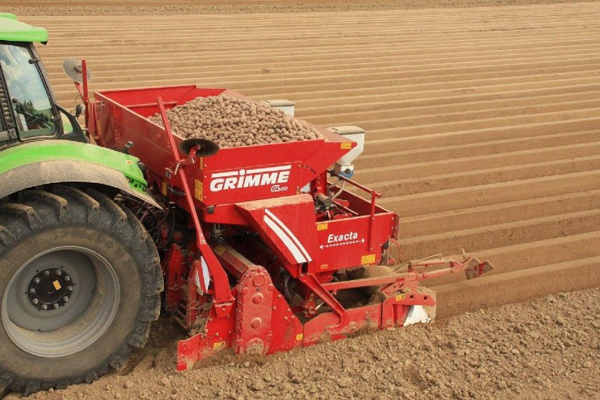 Картофелесажалка Grimme 860