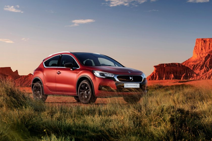 Кроссовер дс4