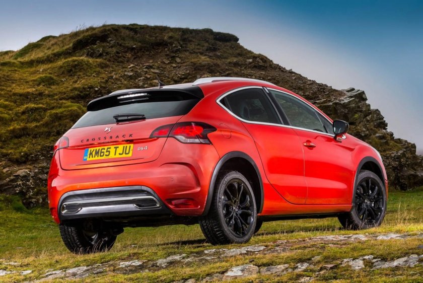 DS Automobiles DS 4 Crossback