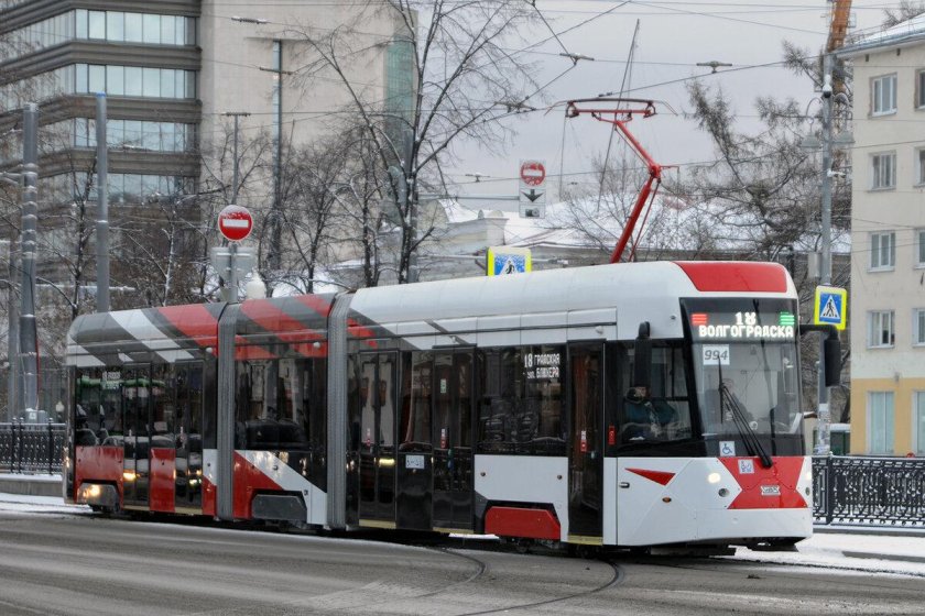 71-418 Трамвай Уралтрансмаш