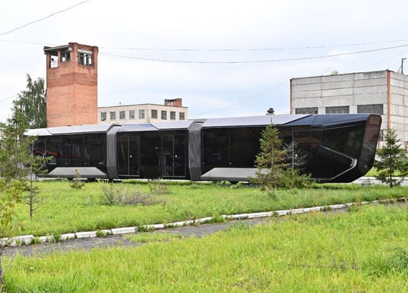 Трамвай УВЗ r1