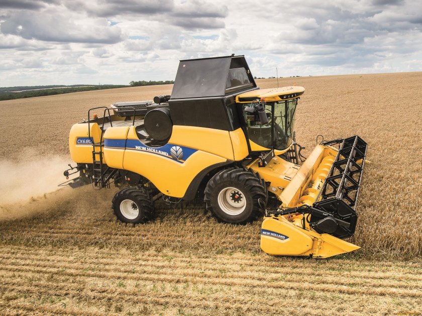 Комбайны New Holland cx6