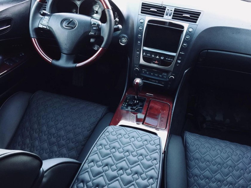 Лексус GS 300 2006 салон