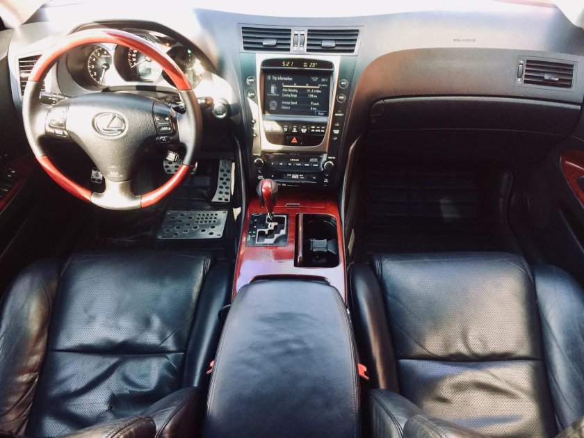 Лексус ГС 2006 салон