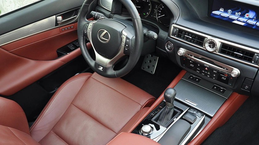 Лексус GS 250 салон