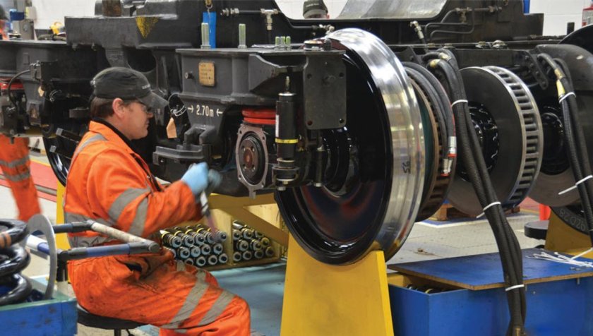 Слесарь в депо РЖД