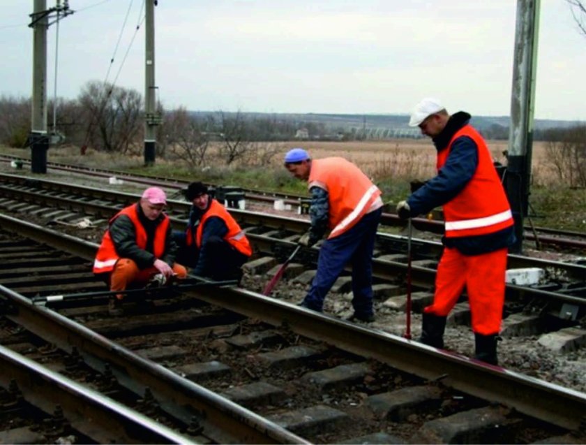 Путейцы (путевые обходчики)