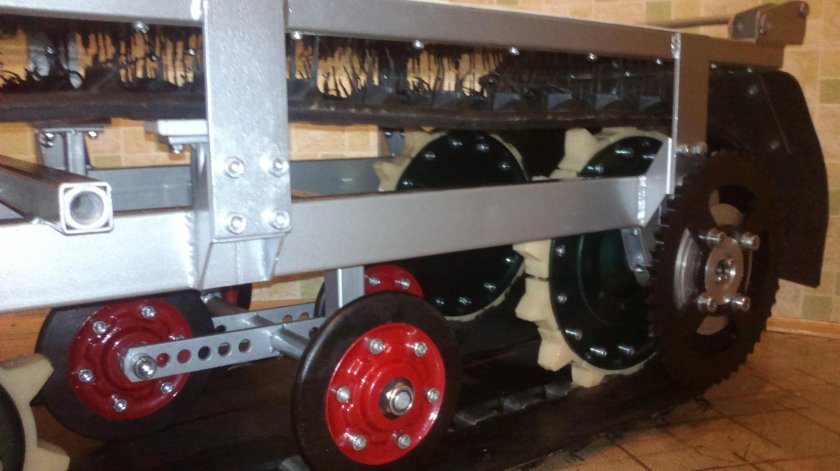 Рама мотобуксировщика гусеница Буран 380