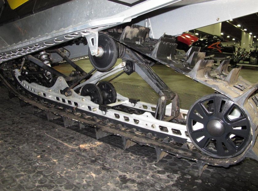 Подвеска снегохода БРП 600