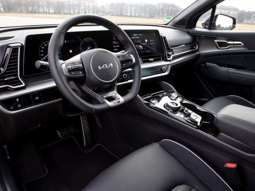 Киа Спортаге 2022 салон