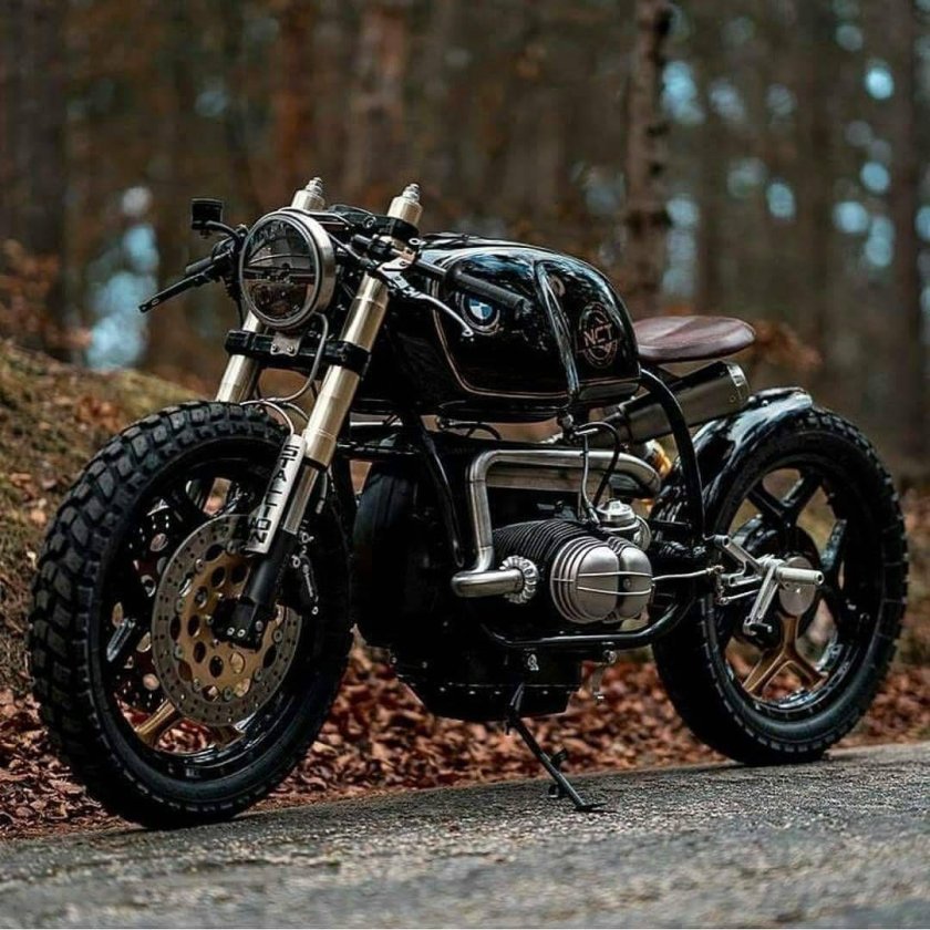 BMW r100 Cafe Racer Scrambler