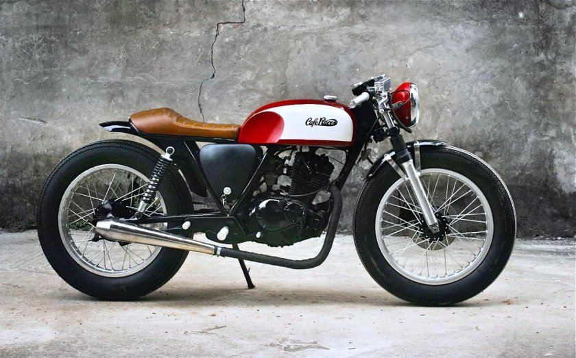 Suzuki GN 125 Cafe Racer