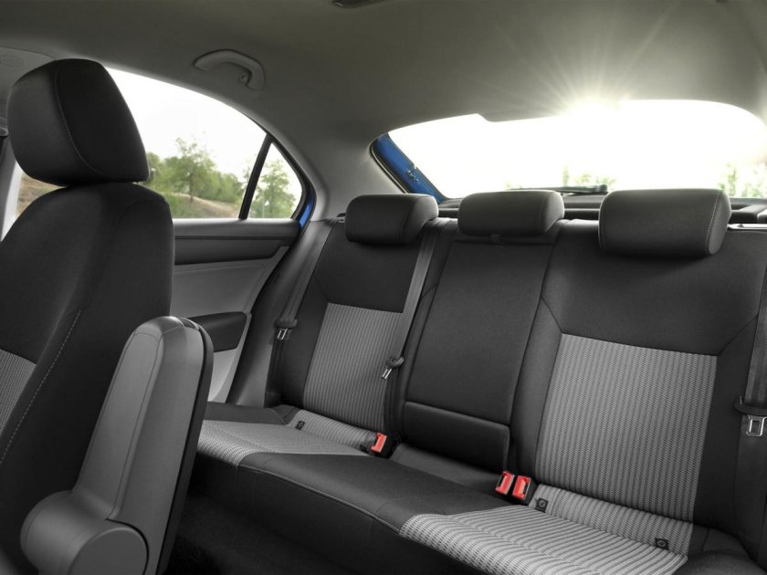 Сеат Толедо 2 салон