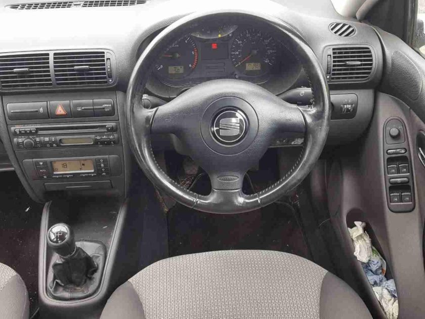 Сеат Толедо 1999 салон