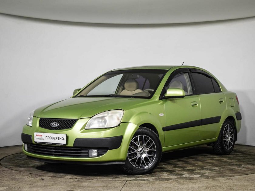 Kia Rio 2006 зеленый