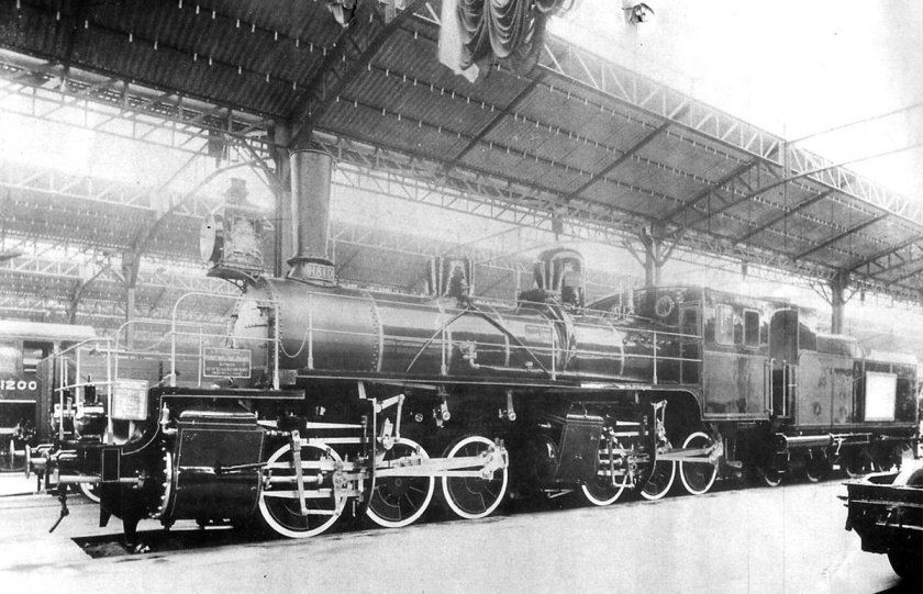 Сочлененный паровоз 1900