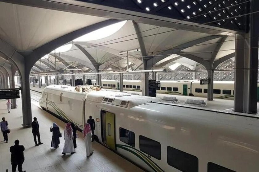 Саудовская Аравия поезд Харамейн