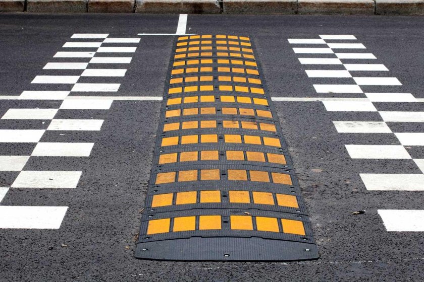 1.17 Искусственная неровность