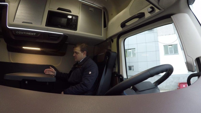 КАМАЗ 54907 кабина